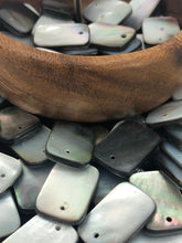 Black Tahitian Mother Of Pearl Bead Sku#M587