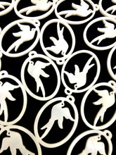 White South Sea Mother Of Pearl Bird Shell Sku#M610