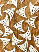 White South Sea Mother Of Pearl Beads, Sku#M614