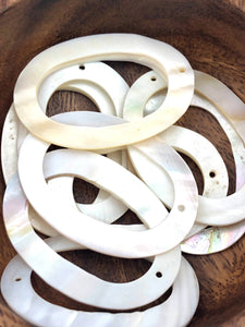 White South Sea Mother Of Pearl Beads Sku#M561