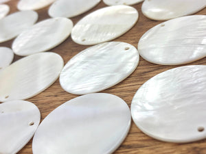 White South Sea Mother Of Pearl Circle Beads Sku#M584