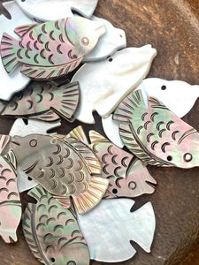Tahitian Mother Of Pearl Fish Beads, Sku#M483