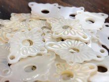 White South Sea Mother Of Pearl Star Sku#M592