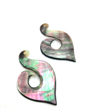 Black Tahitian Mother Of Pearl Fish Hook Sku#M315