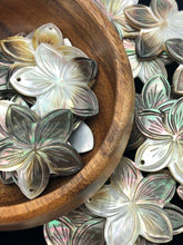 Black Tahitian Mother Of Pearl Plumeria Sku#M296
