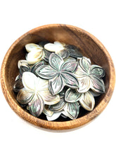 Black Tahitian Mother Of Pearl Plumeria Sku#M296