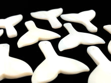 White South Sea Mother Of Pearl Whale Tail Sku#M501