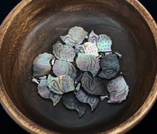 Mother Of Pearl W/SS Plated On Zinc Alloy Sku#M368