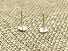 Sterling Silver Heart Studs, Sku#10.020-5