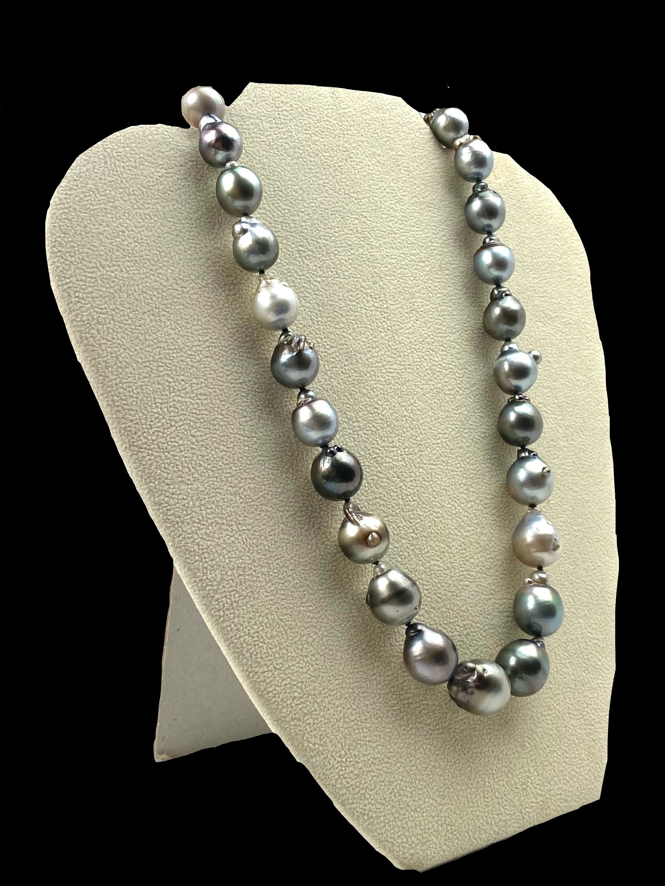 Stunning Tahitian pearl necklace with 14KGF clasp , SKU