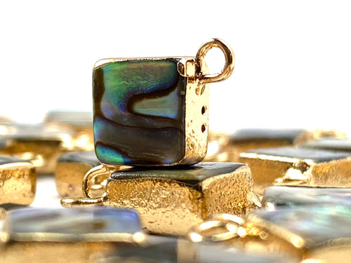 Diamond shape abalone mother of pearl charm, Sku#M749