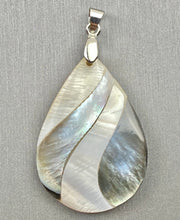 Tear drop abalone mother of pearl pendant, SKU# M927