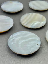 Circle abalone mother of pearl, SKU# M756