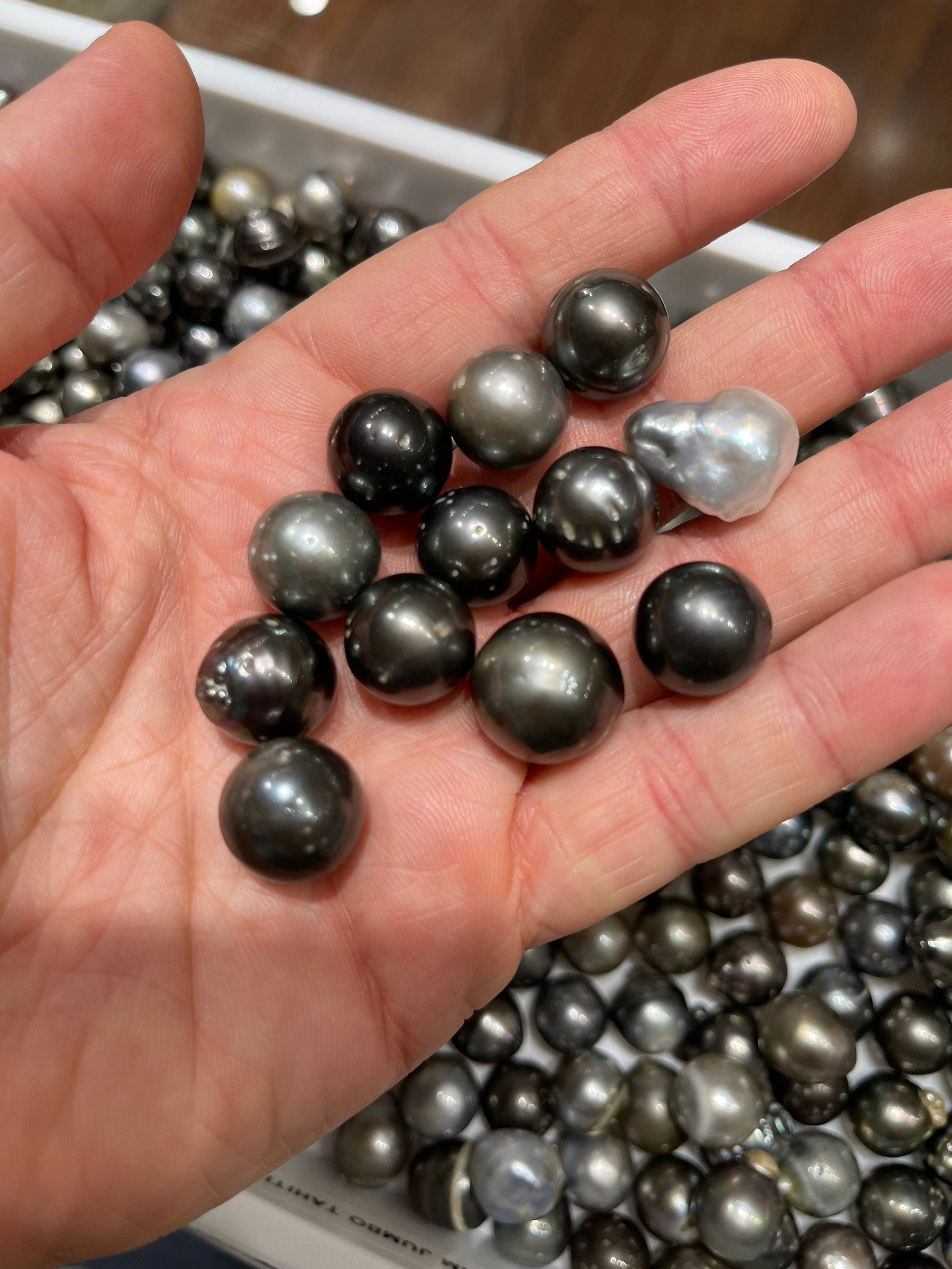 15mm Tahitian Pearls 20 pcs – Aloha Pearls & Schwartz