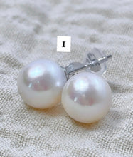 Stunning pearl earring studs, SKU# 3015