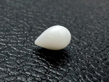 No.05 100% Natural Tridacna Pearl white Clam Pearl, 6.22 carat, 8.65mm x 12.87mm