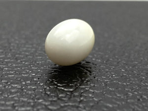 No.01 100% Natural Tridacna Pearl white Clam Pearl, 13.185 carat,  10.33mm x l5.53mm