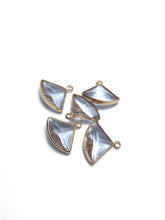 Triangle crystal jewel