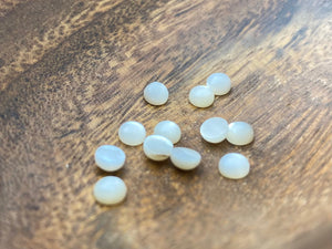 Small Circle Mother Of Pearl Bead, Sku#M2048
