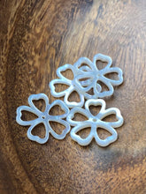 Mother Of Pearl Flower Shell, Sku#M2216