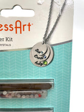 Crystal settler kit with birth stone crystals