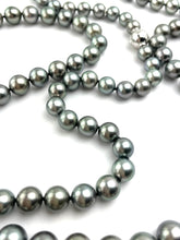 Mikimoto Tahitian Black pearl strand with original box and paperwork