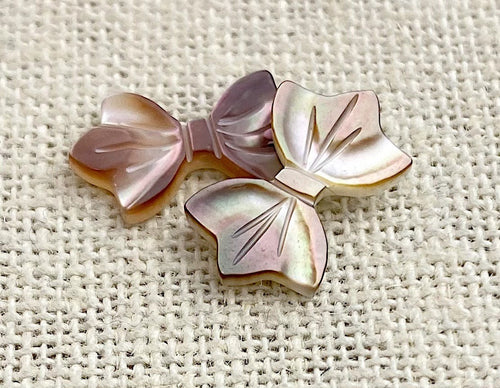 Mother of Pearl Bow Tie Charm Sku#M134