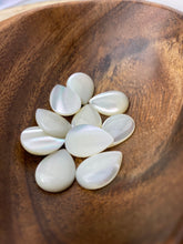 Teardrop Mother Of Pearl, Sku#M2044