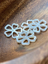 Mother Of Pearl Flower Shell, Sku#M2216