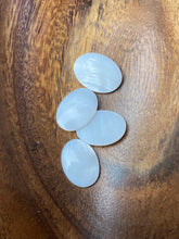 Oval Mother Of Pearl Shell, Sku#M2065