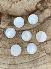 Circle Mother Of Pearl Shell, Sku#M2063