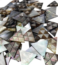 Mother Of Pearl Triangle Shell, Sku#M2342