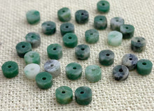 Hydrogrossular Bead