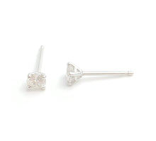 0.30 CTW Diamond 14k Gold Stud Earrings
