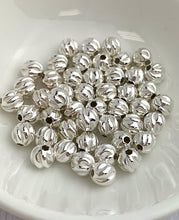 6mm Twist Bead w/1.4mm Holt