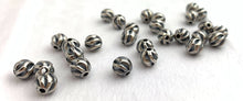 Twisted Bead w/2.2mm Hole