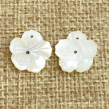 Mother of Pearl Flower Charm Sku#M79