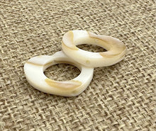 Mother of Pearl Charm Sku#M1211
