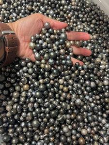 Handful of Tahitian Pearls, Black Tahiti Pearls, Tahitian Pearl, Direct from Farmers in Tahiti