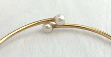 14kGF White Crystal Pearl Bangle