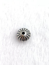 Corrugated Saucer Bead w/1.5mm Hole