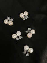 Stunning earring stud
