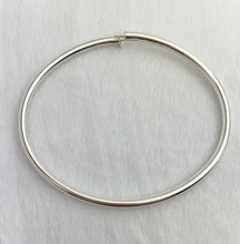 SS Flex Bangle w/4.80mm Cups