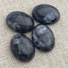 Labradorite Oval Cabochon