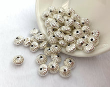 Corrugated Saucer Bead