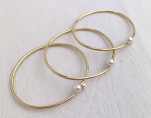 14kGF White Crystal Pearl Bangle