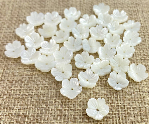 Mother of Pearl Flower Charm Sku#M71