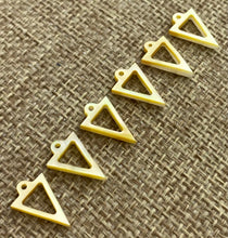 Mother of Pearl Charm Sku#M2521