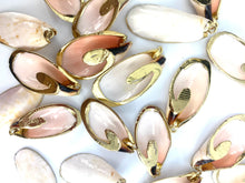 Mother Of Pearl Shell With Alloy, Sku#667