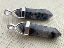 Silver Plated Shimmer Stone pendant